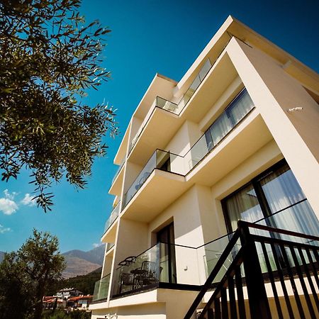 Hotel Vila 19 Dhërmi 外观 照片