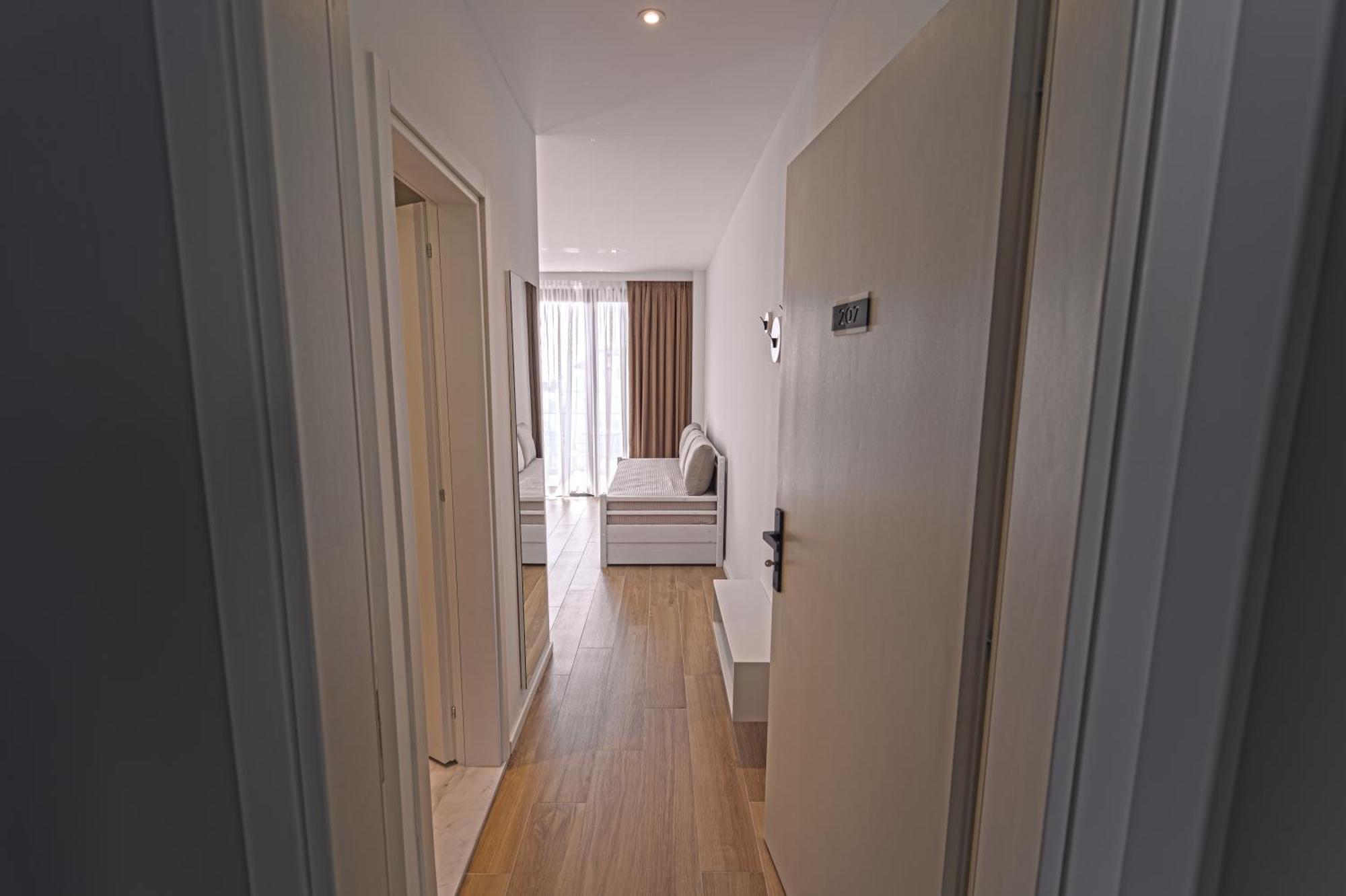 Hotel Vila 19 Dhërmi 外观 照片