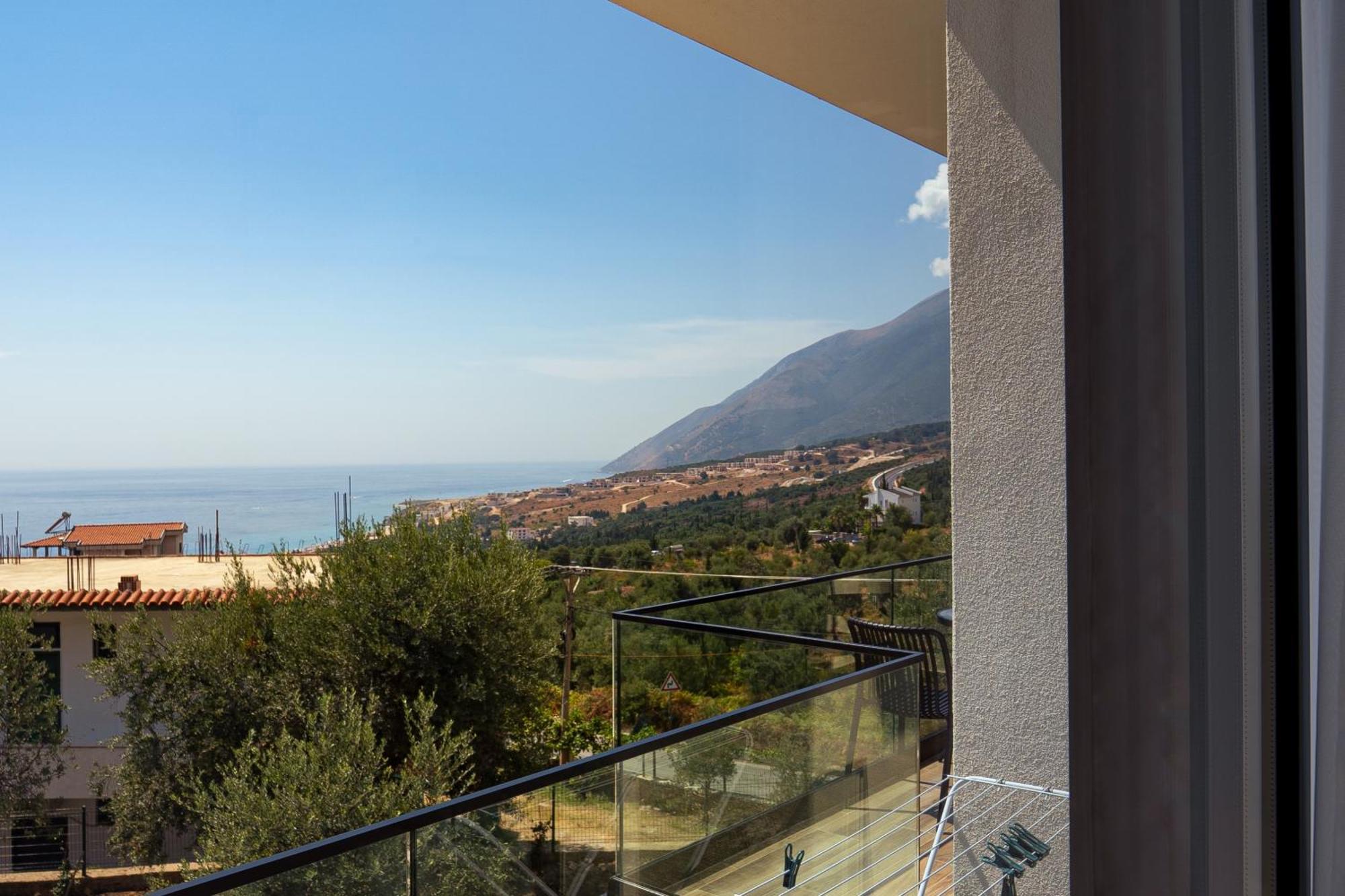 Hotel Vila 19 Dhërmi 外观 照片